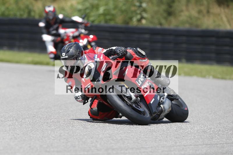 /27 12.06.2025 Ducati Schweiz Trackday Warmup  ADR/gelb-jeaune/10